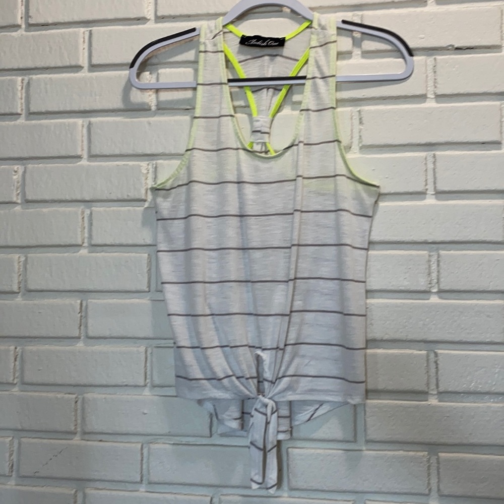 Modish One Front Tie Tank Top Size Medium